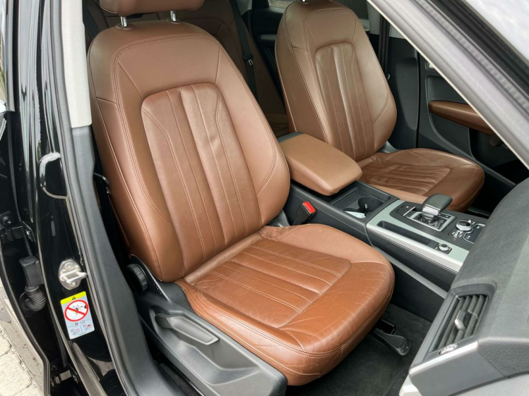 Audi Q5 35 TDi S line S-Tronic Panodak/Virtual/Leder/Gps.. Leconte Motors