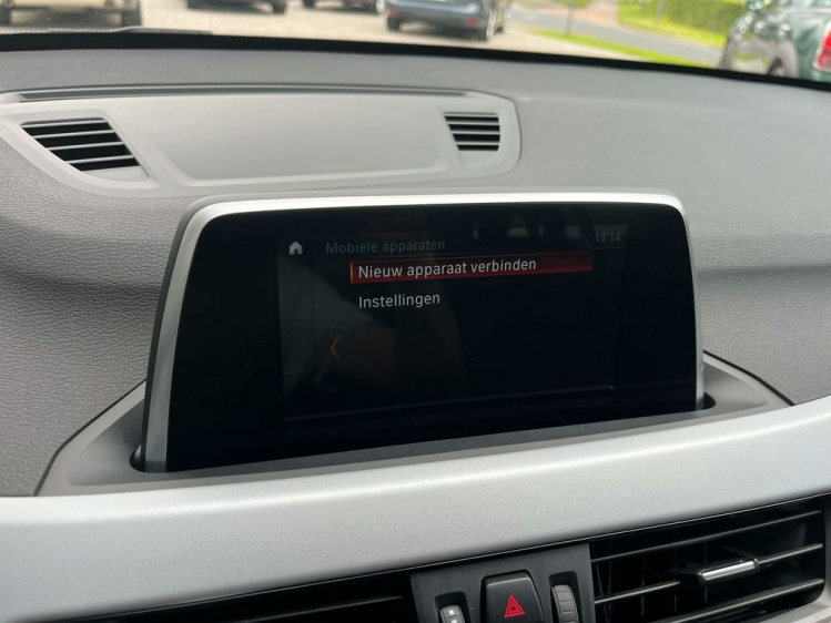 BMW X1 1.5iA sDrive18 Navigatie/Leder/Cruise/PDC/BLTH...! Leconte Motors