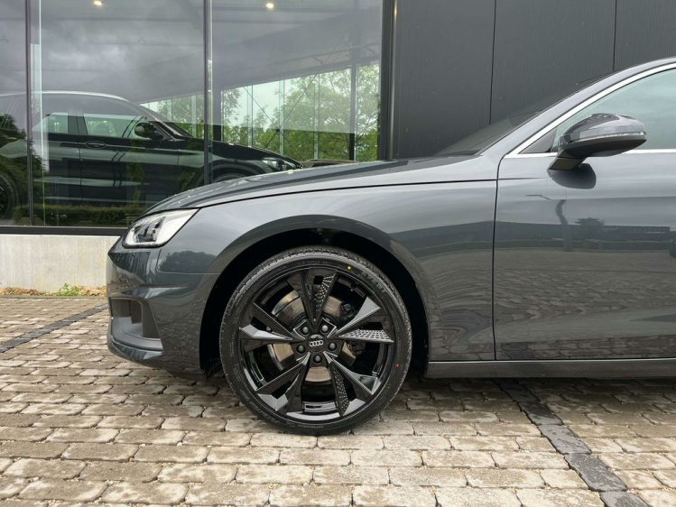 Audi A4 35 TDi S tronic Panodak/Sportzetels/Camera/LED... Leconte Motors