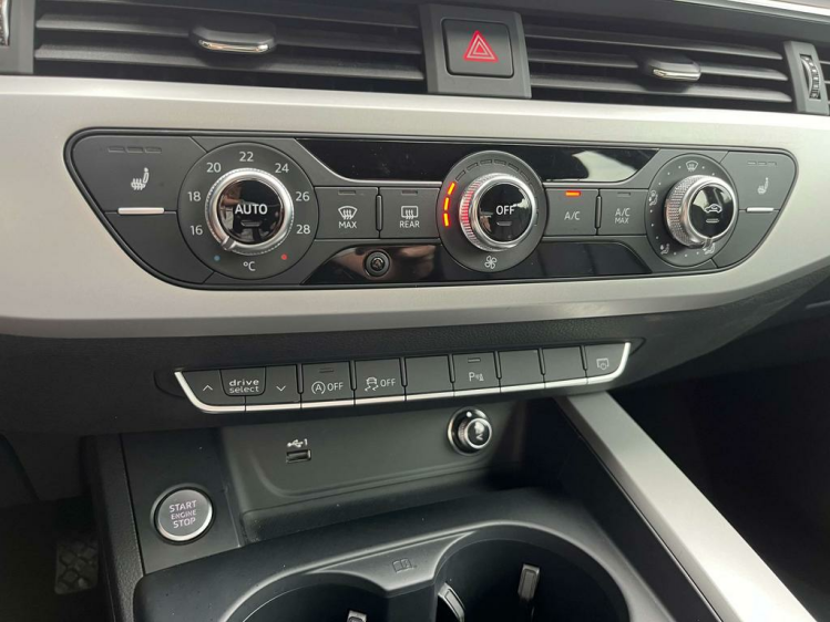 Audi A4 35 TFSI S-Tronic Facelift Virtual/LED/Leder/Gps/.. Leconte Motors