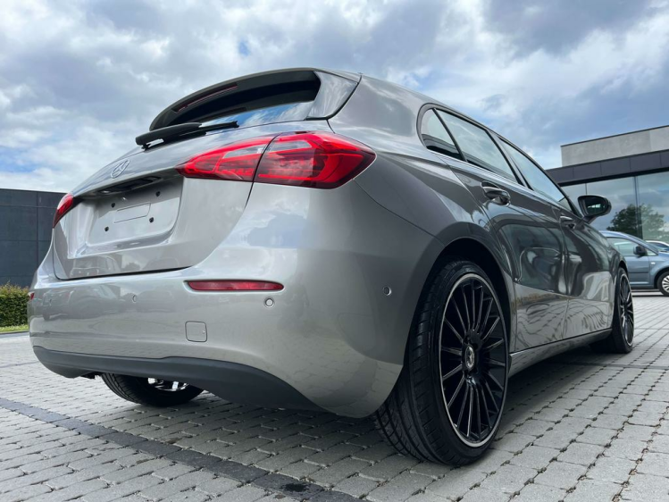 Mercedes-Benz A 180 Business DCT 48.000km Leder/Widescreen/Camera/... Leconte Motors