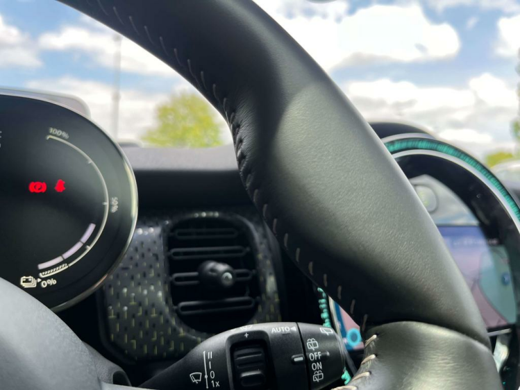 MINI Cooper SE 28.9 kWh Panodak/Leder/HUD/Camera/Zetelverwarming! Leconte Motors