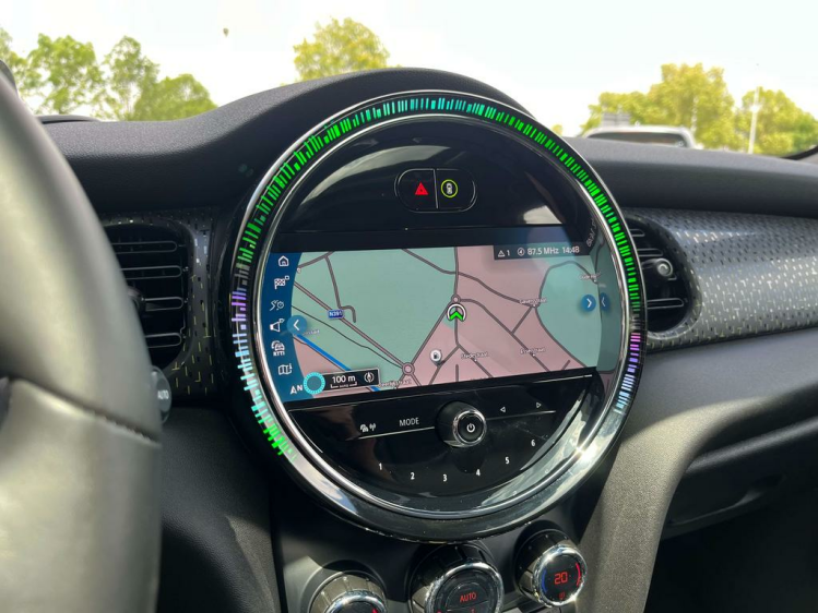 MINI Cooper SE 28.9 kWh Panodak/Leder/HUD/Camera/Zetelverwarming! Leconte Motors