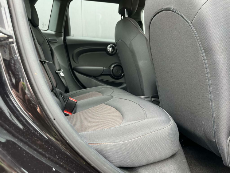 MINI One 1.5i 5-deurs Navigatie/Cruise-Control/PDC/BLTH...! Leconte Motors