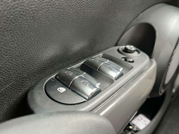 MINI One 1.5i 5-deurs Navigatie/Cruise-Control/PDC/BLTH...! Leconte Motors