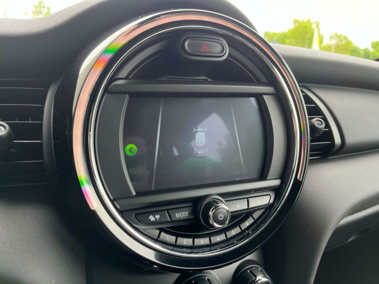 MINI One 1.5i 5-deurs Navigatie/Cruise-Control/PDC/BLTH...! Leconte Motors