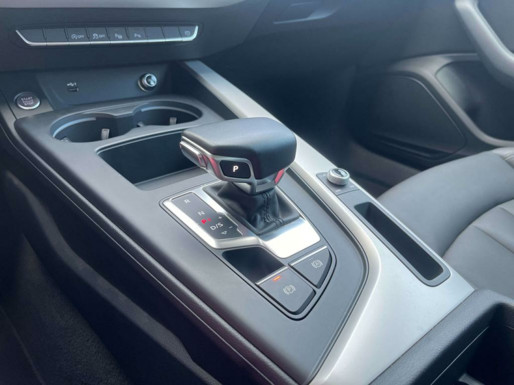 Audi A4 30 TDi S-Tronic Virtual/Leder/Gps/Camera/Carplay.. Leconte Motors