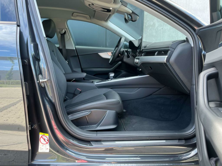 Audi A4 30 TDi S-Tronic Virtual/Leder/Gps/Camera/Carplay.. Leconte Motors
