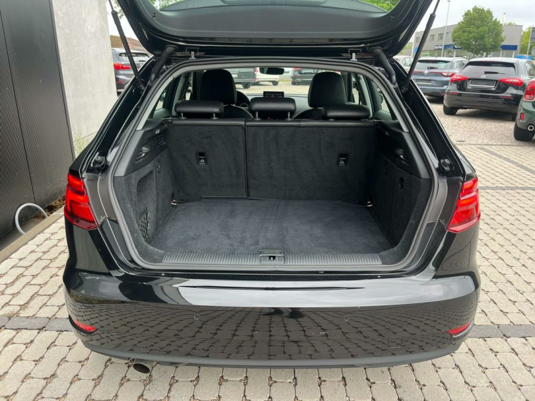 Audi A3 30 TFSI Sportback Xenon/Leder/Gps/Cruise/PDC/BLTH Leconte Motors