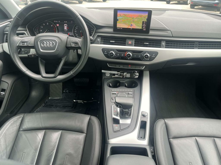 Audi A4 35 TFSI S-Tronic Leder/Navigatie/Camera/Trekhaak.. Leconte Motors