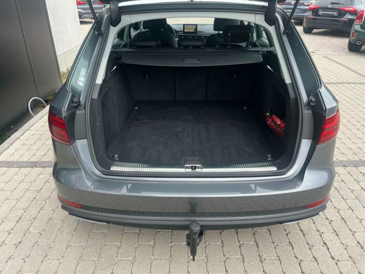 Audi A4 35 TFSI S-Tronic Leder/Navigatie/Camera/Trekhaak.. Leconte Motors