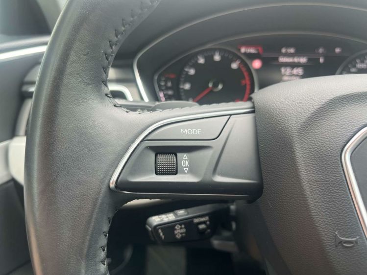 Audi A4 35 TFSI S-Tronic Leder/Navigatie/Camera/Trekhaak.. Leconte Motors