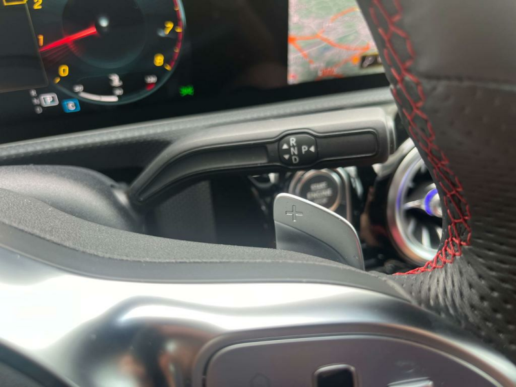 Mercedes-Benz A 180 DCT AMG-PACK Sfeerverlichting/LED/Camera/Burmester Leconte Motors