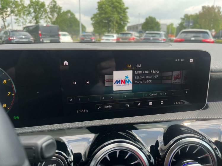 Mercedes-Benz A 180 DCT AMG-PACK Sfeerverlichting/LED/Camera/Burmester Leconte Motors