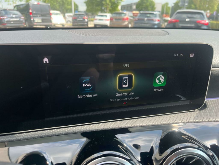 Mercedes-Benz A 180 DCT AMG-PACK Sfeerverlichting/LED/Camera/Burmester Leconte Motors