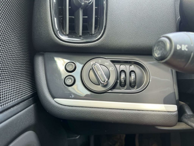 MINI Cooper SE Countryman 1.5A Plug in Hybrid Camera/Leder/Gps/Sportzetels.. Leconte Motors