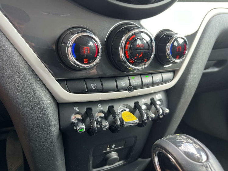 MINI Cooper SE Countryman 1.5A Plug in Hybrid Camera/Leder/Gps/Sportzetels.. Leconte Motors