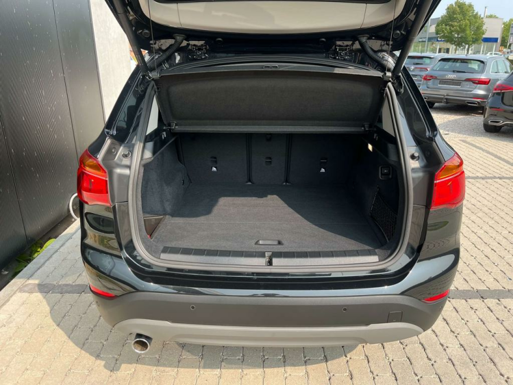 BMW X1 1.5iA sDrive18 Navigatie/Leder/Zetelverwarming/PDC Leconte Motors