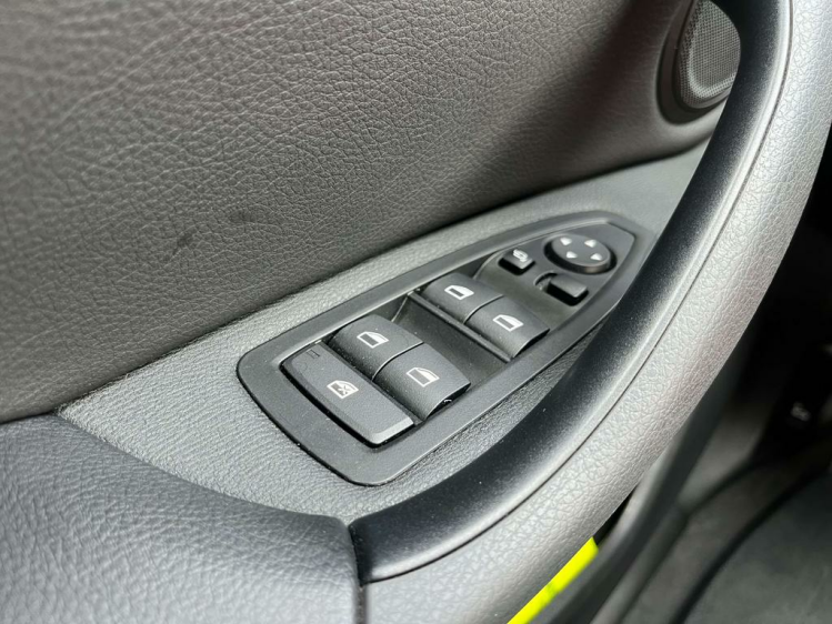 BMW X1 1.5iA sDrive18 Navigatie/Leder/Zetelverwarming/PDC Leconte Motors