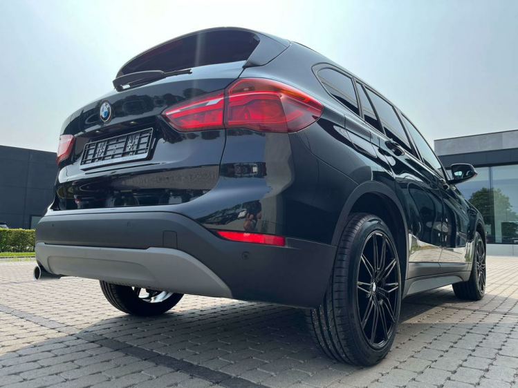BMW X1 1.5iA sDrive18 Navigatie/Leder/Zetelverwarming/PDC Leconte Motors