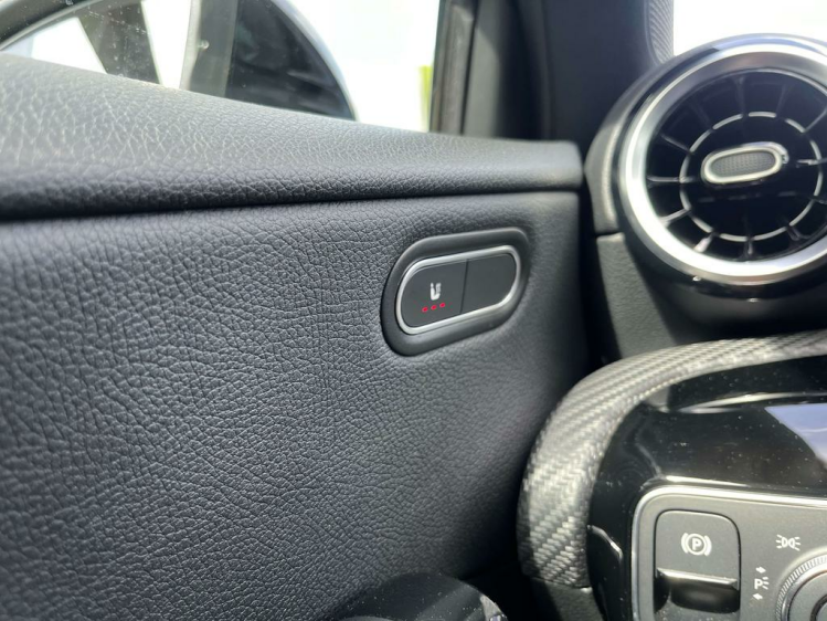 Mercedes-Benz A 180 iA DCT Widescreen/LED/Lederen-Sportzetels/Camera!! Leconte Motors