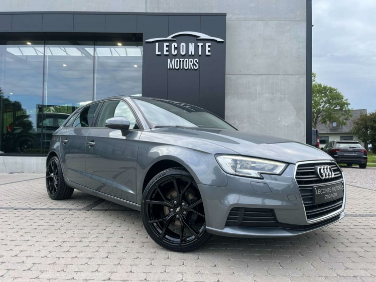 Audi A3 Sportback 30 TFSI Navigatie/Cruise/PDC/Bluetooth.. Leconte Motors