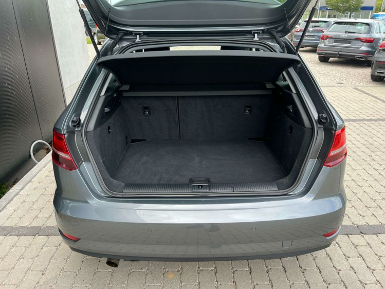 Audi A3 Sportback 30 TFSI Navigatie/Cruise/PDC/Bluetooth.. Leconte Motors