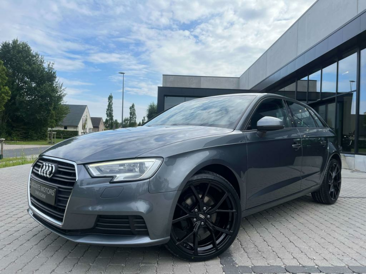 Audi A3 Sportback 30 TFSI Navigatie/Cruise/PDC/Bluetooth.. Leconte Motors