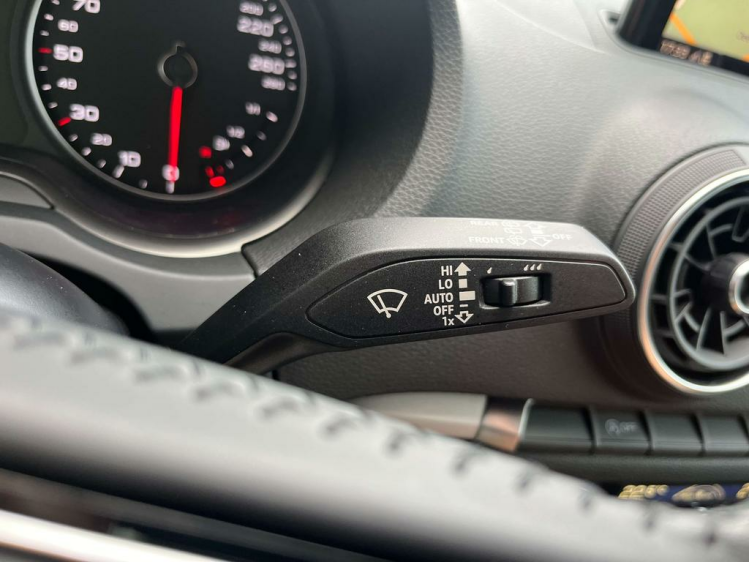 Audi A3 Sportback 30 TFSI Navigatie/Cruise/PDC/Bluetooth.. Leconte Motors