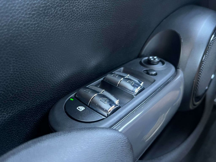 MINI One 1.5iA 5-deurs PDC/Bluetooth/Limit-Control/Airco... Leconte Motors