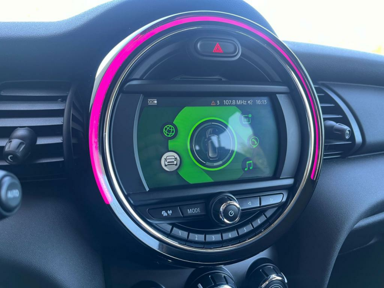 MINI One 1.5iA 5-deurs PDC/Bluetooth/Limit-Control/Airco... Leconte Motors