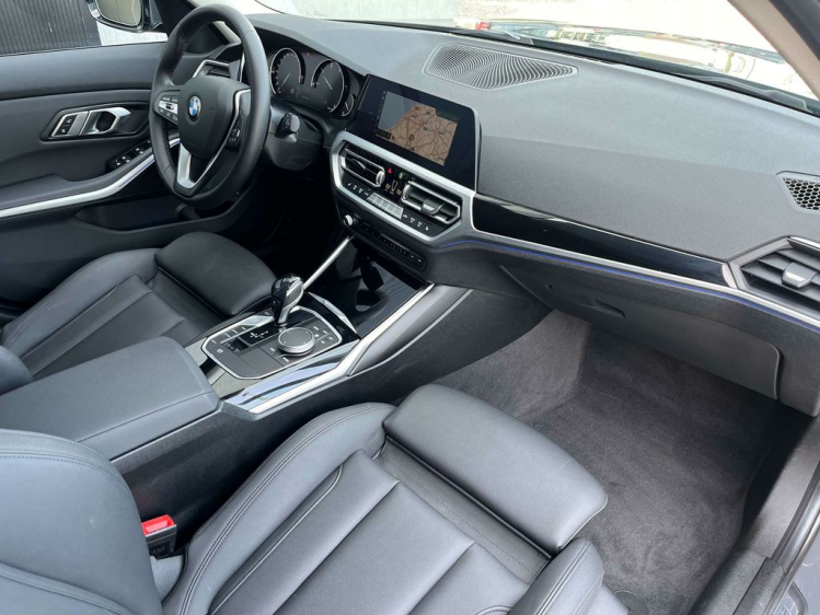 BMW 318 Touring dA Individual Sportzetels/Gps-Pro/Camera Leconte Motors