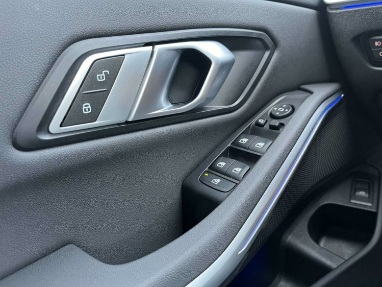 BMW 318 Touring dA Individual Sportzetels/Gps-Pro/Camera Leconte Motors