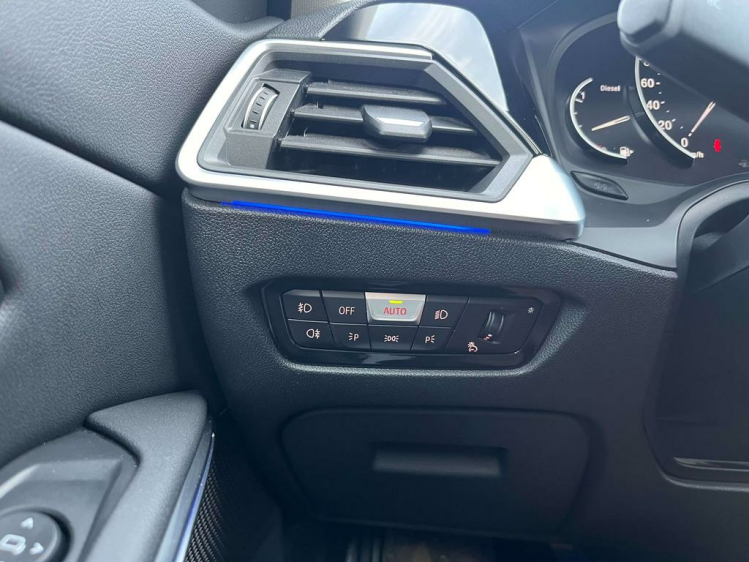 BMW 318 Touring dA Individual Sportzetels/Gps-Pro/Camera Leconte Motors