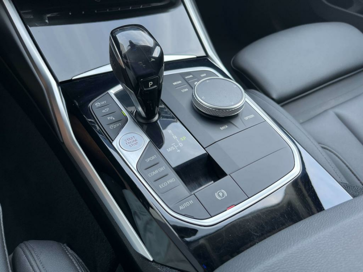 BMW 318 Touring dA Individual Sportzetels/Gps-Pro/Camera Leconte Motors