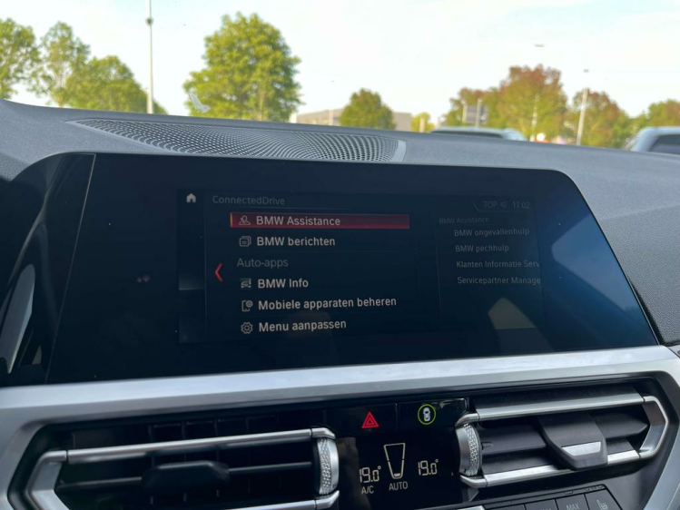 BMW 318 Touring dA Individual Sportzetels/Gps-Pro/Camera Leconte Motors