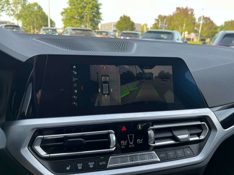 BMW 318 Touring dA Individual Sportzetels/Gps-Pro/Camera Leconte Motors