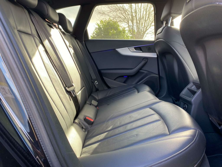 Audi A4 2.0 TDi Sport S tronic MATRIX/Full-LED/Sportzetels Leconte Motors