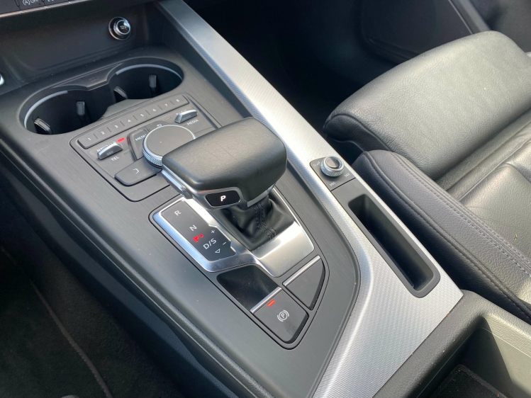 Audi A4 2.0 TDi S tronic Virtual-Cockpit/Matrix/Pano/Leder Leconte Motors