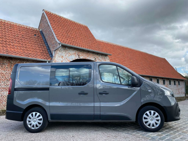 Renault Trafic 1.6 dCi Lichte VR Dubbele Cabine 6-zitpl/Airco/PDC Leconte Motors