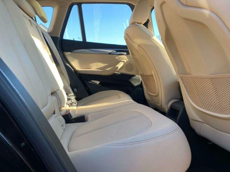 BMW X1 1.5iA sDrive18 31.000km Leder/Panodak/PDC/BT/USB! Leconte Motors