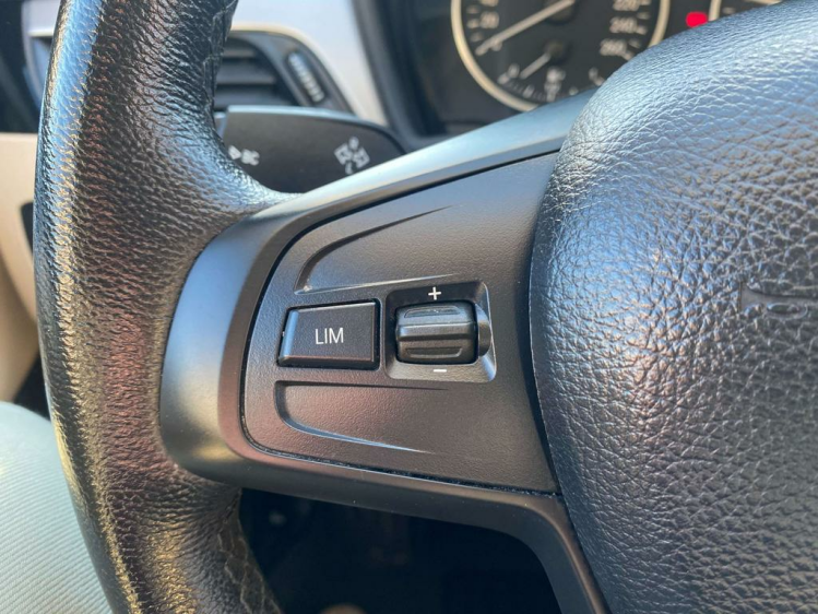 BMW X1 1.5iA sDrive18 31.000km Leder/Panodak/PDC/BT/USB! Leconte Motors