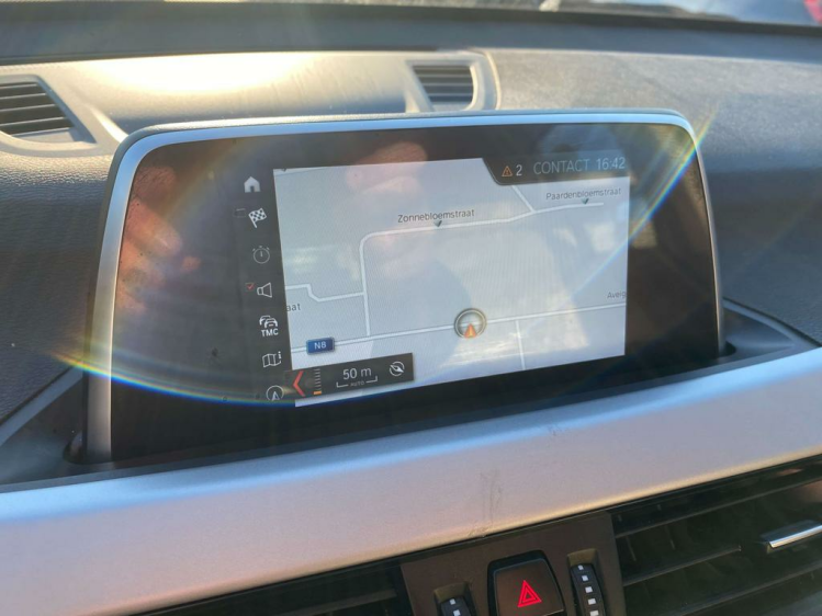 BMW X1 1.5iA sDrive18 31.000km Leder/Panodak/PDC/BT/USB! Leconte Motors