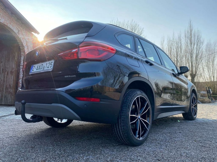BMW X1 1.5iA sDrive18 31.000km Leder/Panodak/PDC/BT/USB! Leconte Motors