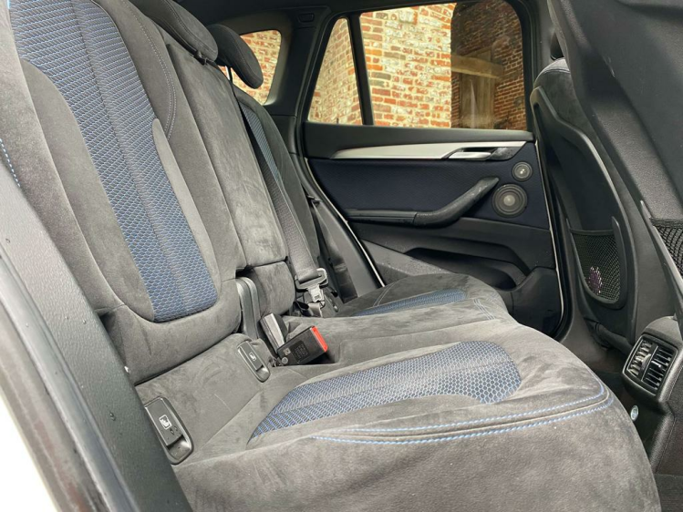 BMW X1 1.5i sDrive18 M-Sportpack Full-LED/Panodak/Gps/PDC Leconte Motors
