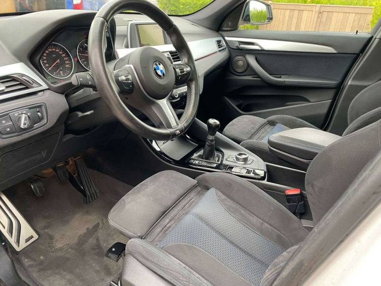 BMW X1 1.5i sDrive18 M-Sportpack Full-LED/Panodak/Gps/PDC Leconte Motors