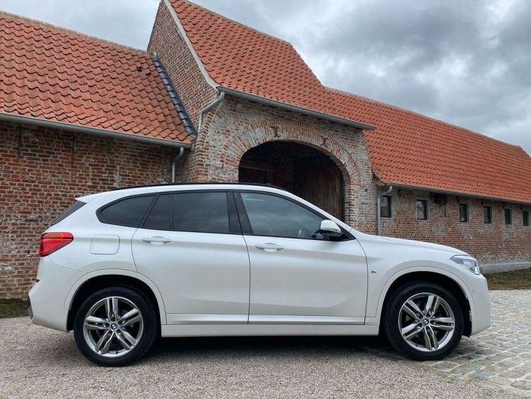 BMW X1 1.5i sDrive18 M-Sportpack Full-LED/Panodak/Gps/PDC Leconte Motors