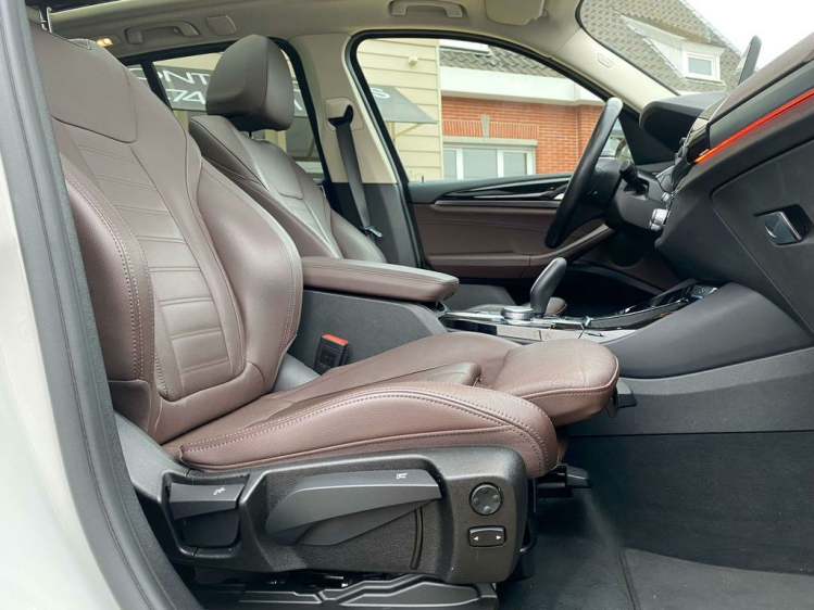 BMW X3 2.0 dA xDrive20 X-Line Panodak/Gps-Pro/Sportzetels Leconte Motors