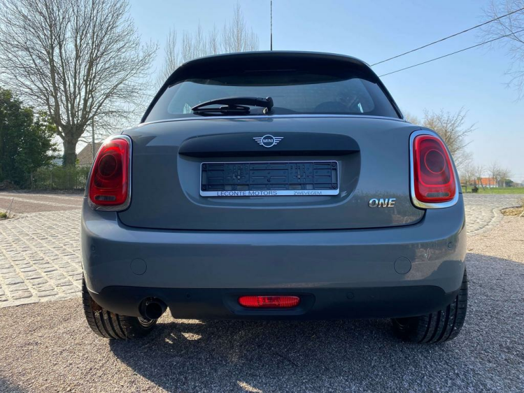 MINI One 1.5i Hatchback Navigatie/Cruise/PDC/USB/BLTH/Euro6 Leconte Motors