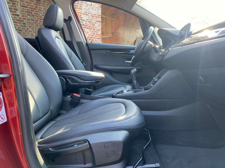 BMW 216 2 GRAN TOURER 7-zitpl/Gps/Panodak/Leder/Camera/... Leconte Motors